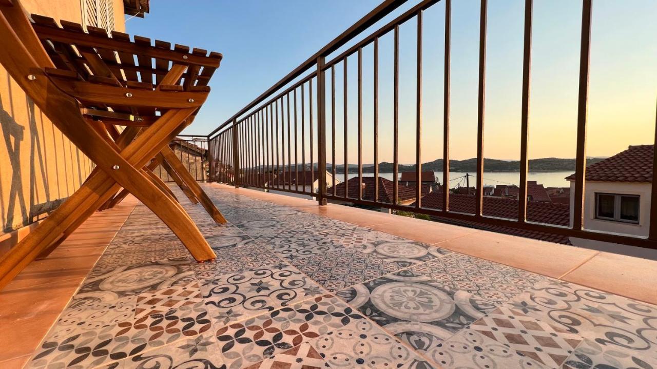 Piano Apartment Sibenik Exterior photo